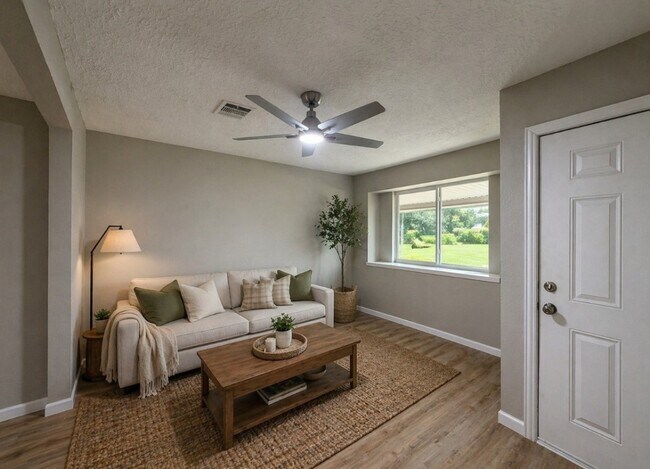 Building Photo - 5426 Greylog Dr