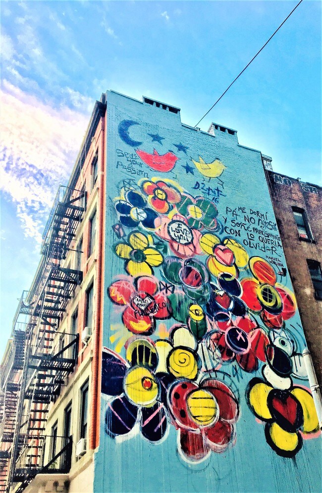 Building Photo - 53 Monroe Street