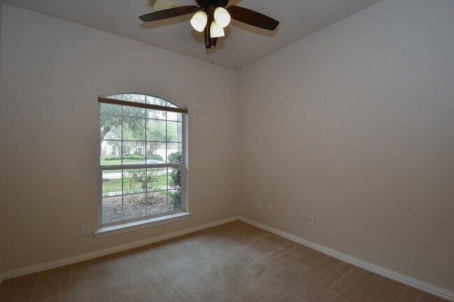 Building Photo - 3023 Nickleby Ct