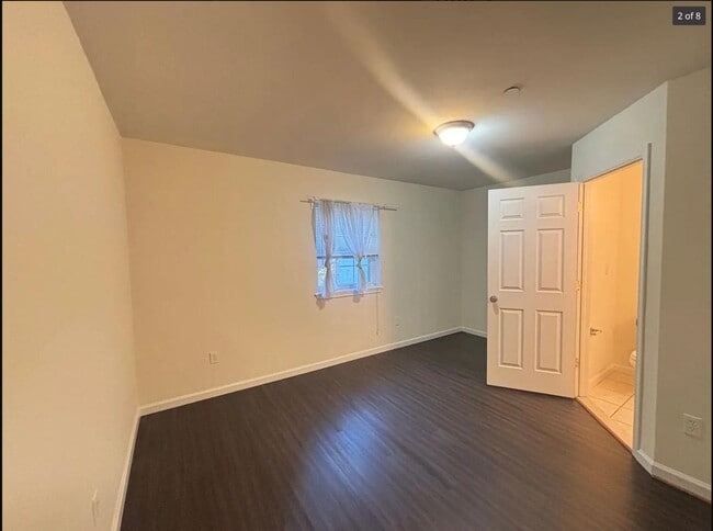 Building Photo - 1814 N 17th St