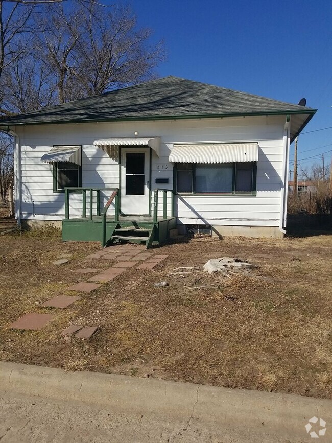 Building Photo - 2 Bedroom, 2 Bathroom House