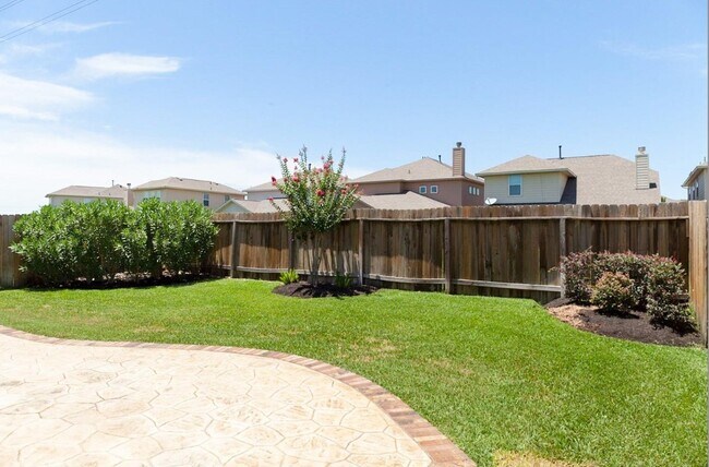 Building Photo - 26930 Harwood Heights Dr