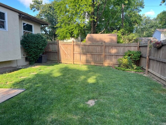 Building Photo - 316 Finstock Way