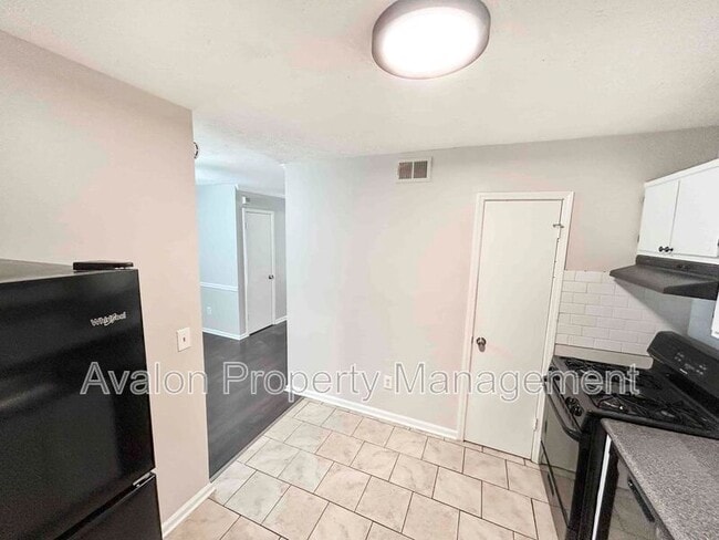 Building Photo - 2251 Salt Springs Pl