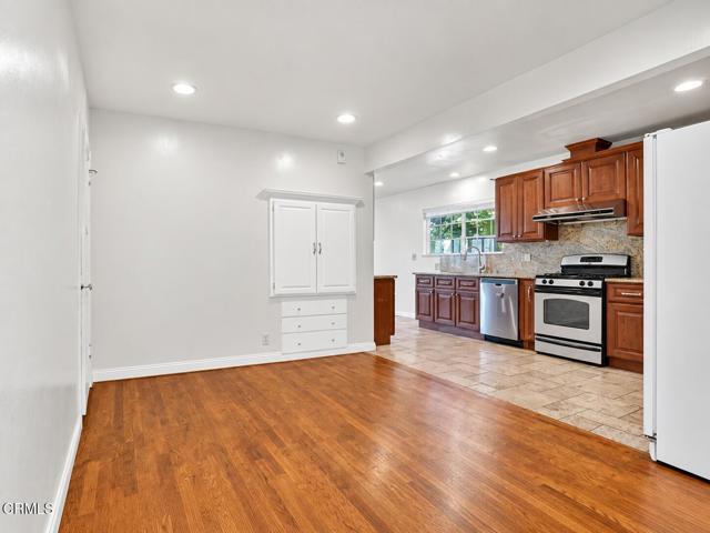 Building Photo - 3289 Inglewood Blvd