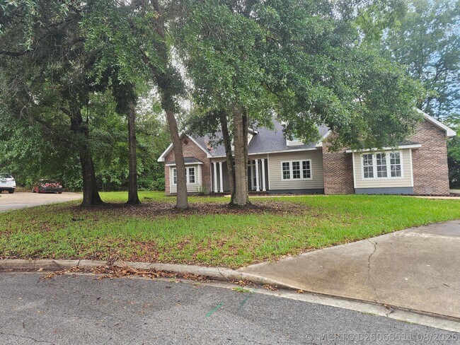 Building Photo - 11444 NW 18th Ln