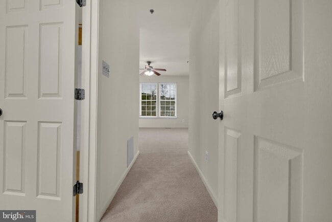 Building Photo - 8222 Morris Pl