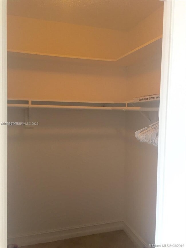 Building Photo - 1455 N Treasure Dr