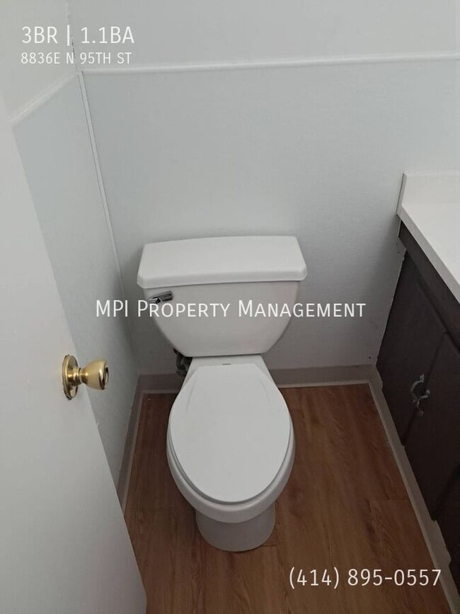 Building Photo - 8836E N 95TH St