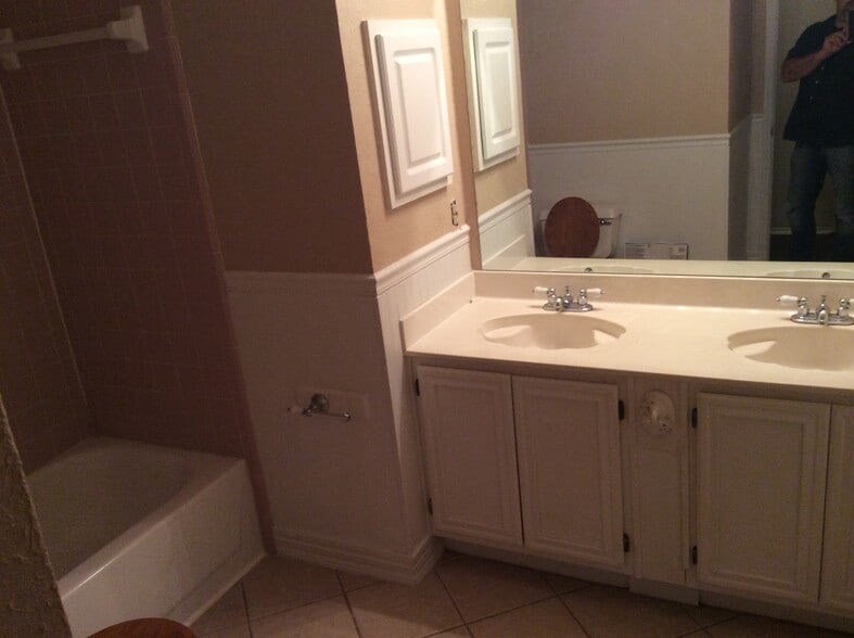 Double vanities in second bath - 2202 Bowie Ln