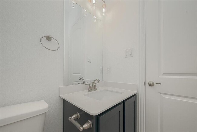Building Photo - 2040 Terra Rose Dr