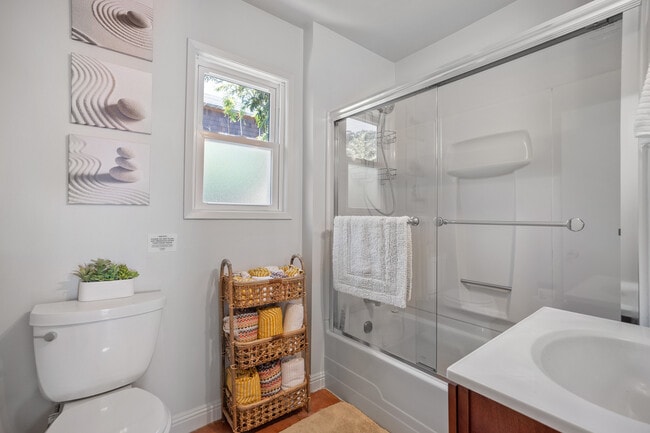 Building Photo - 80 Dominga Ave