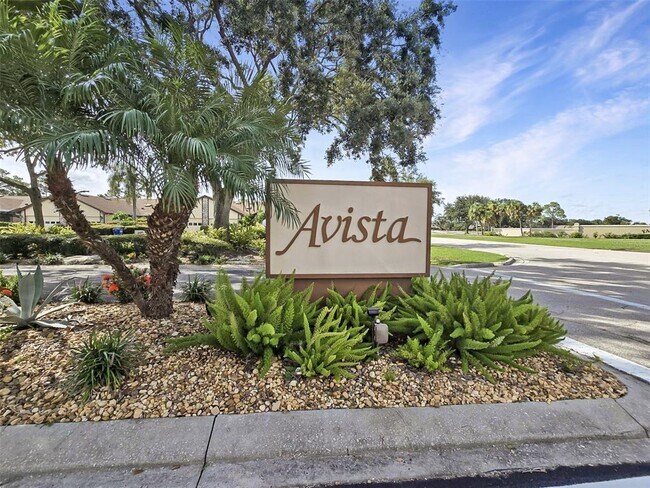 Building Photo - 5749 Avista Dr
