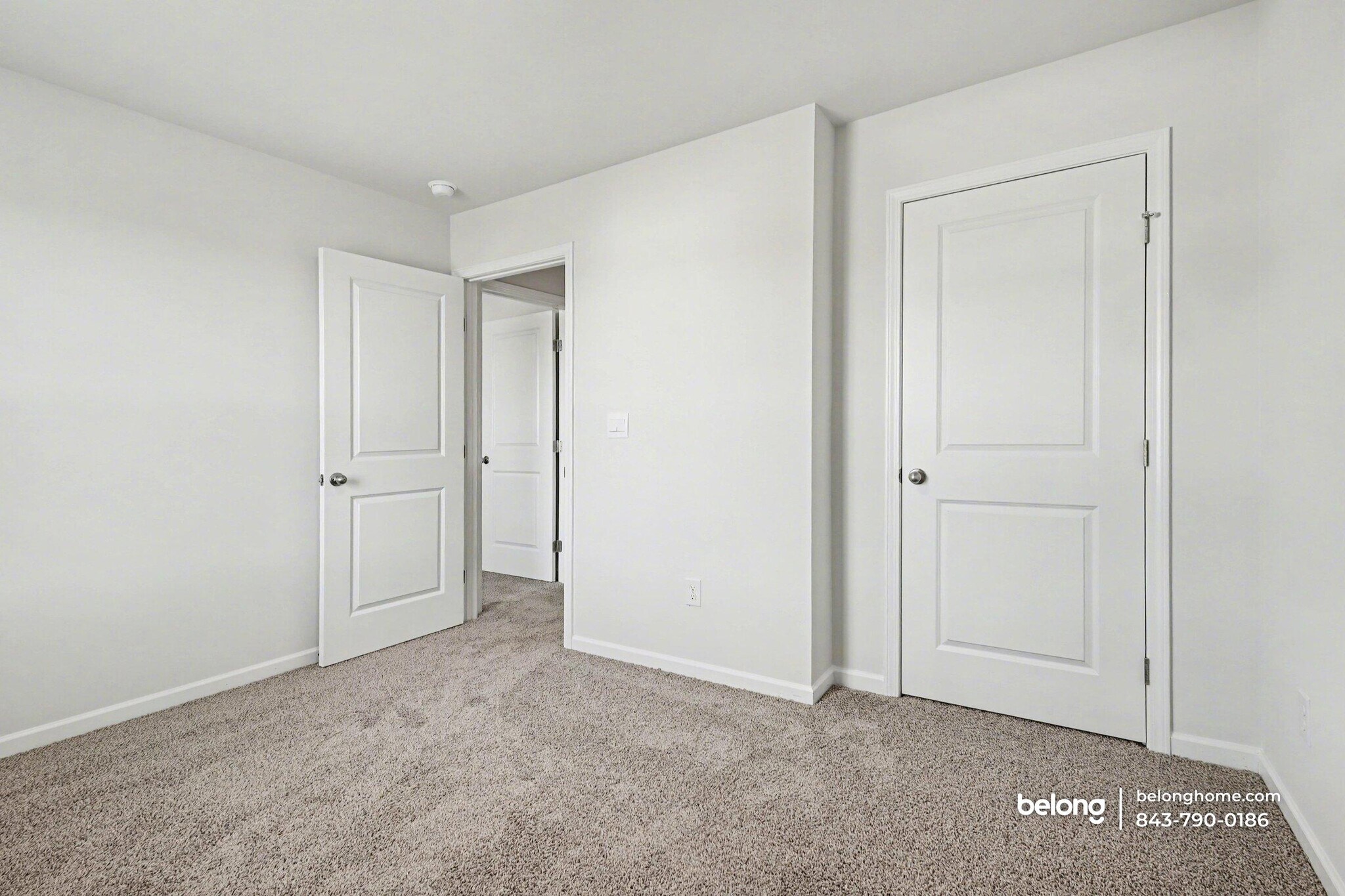 Building Photo - 1614 Yarrow Ln