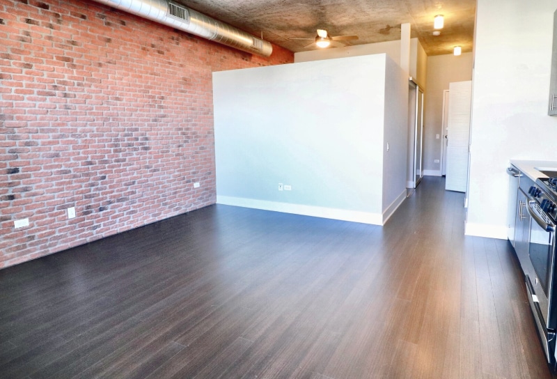 Building Photo - 706 S Sherman St