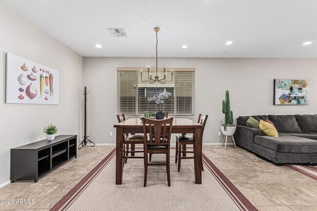 Building Photo - 7657 S Debra Dr