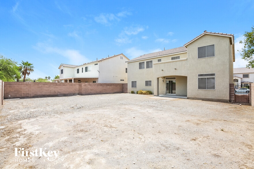 Building Photo - 3836 Canary Cedar St