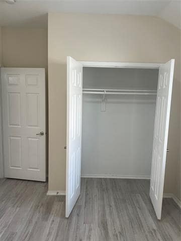 Building Photo - 613 Destin Dr