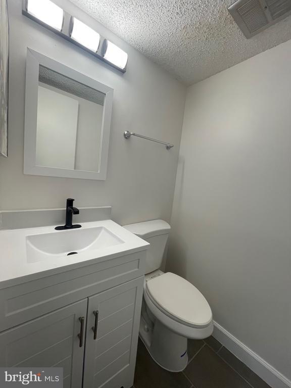 Building Photo - 11837 Shire Ct