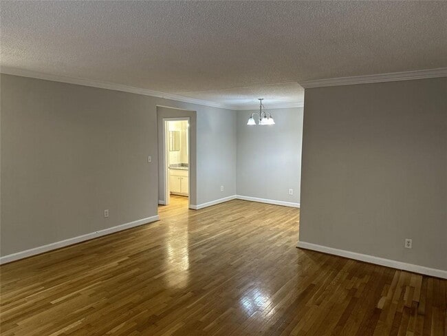 Building Photo - 1705 Wingate Way