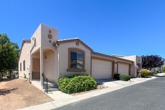Building Photo - 1715 Pinon Dr