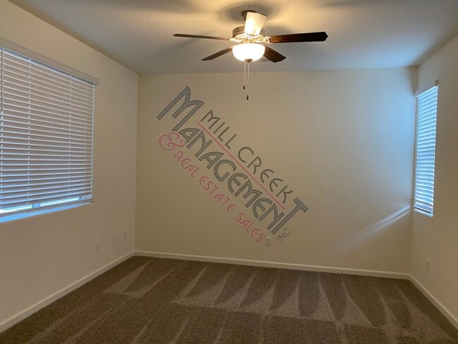 Building Photo - Beautiful home in Cameron Court community