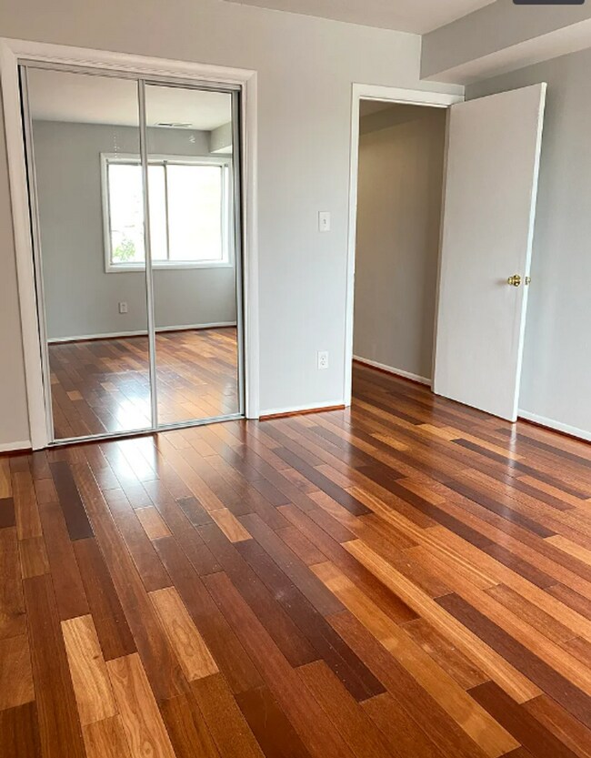 Building Photo - 3404 25th St S