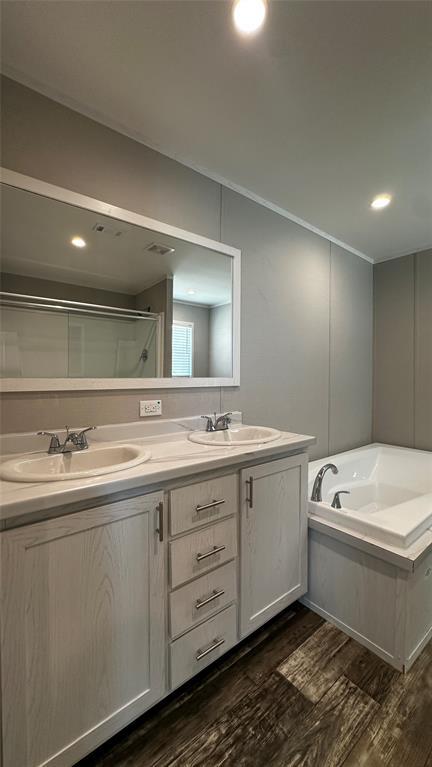 Building Photo - 136 Caliza Dr