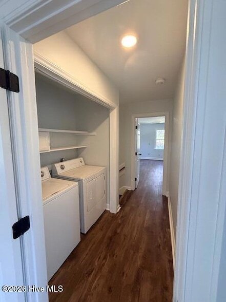 Building Photo - 309 Country Club Ln