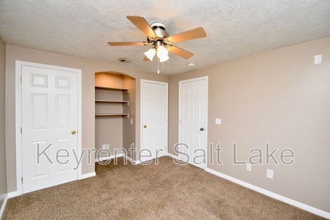 Building Photo - 3061 N 1300 E