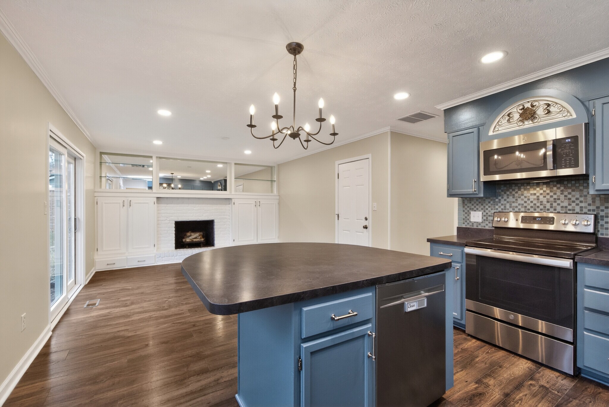 Building Photo - 11417 Washington Blvd