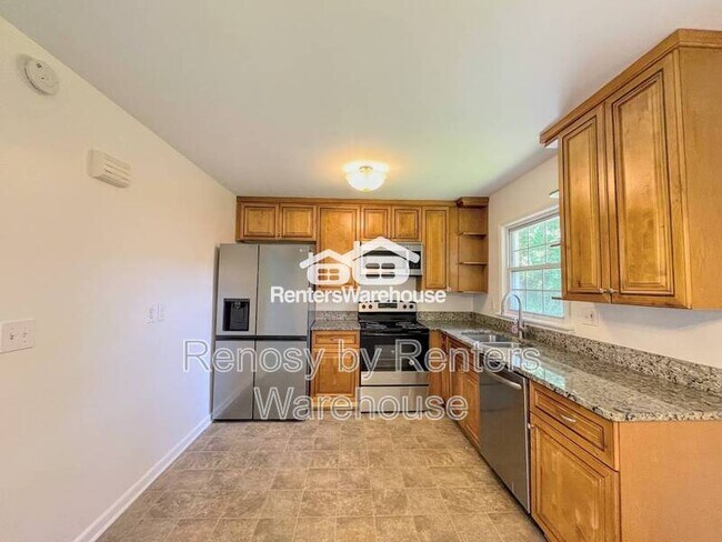 Building Photo - 2444 Tullibee Dr