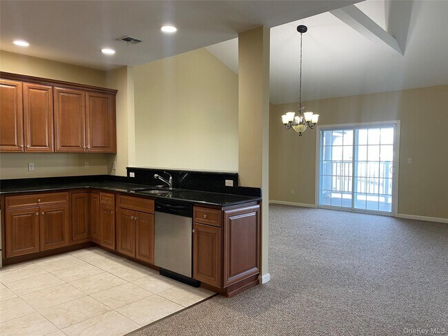 Building Photo - 11 Nicole Ct