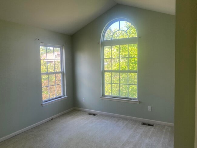 Building Photo - 6321 Brant Ln