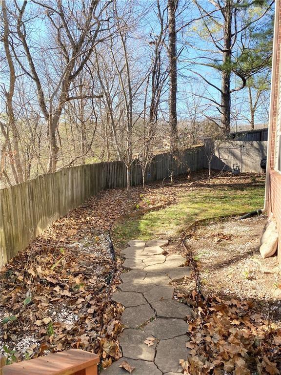 Building Photo - 1806 NW Mustang Ave