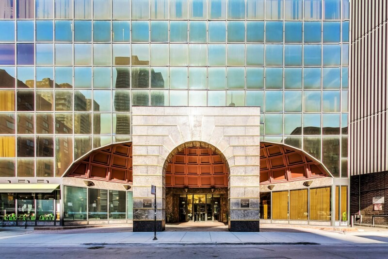 Building Photo - 10 E Ontario St