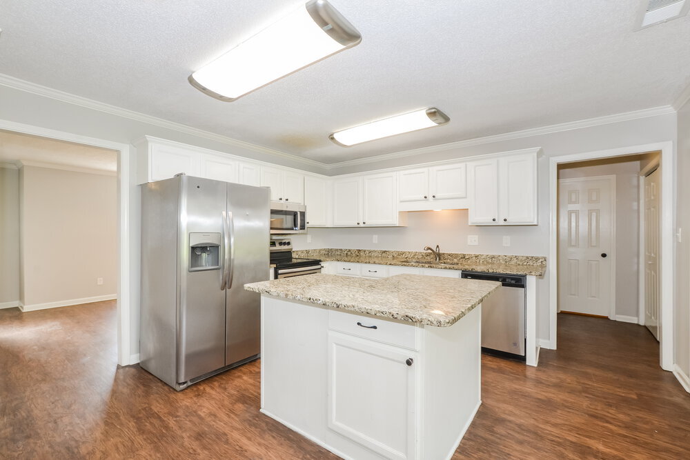 Building Photo - 6331 Fairway Hill Cove