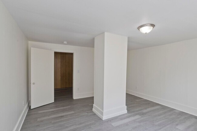 Building Photo - 22-24 Highland Ave