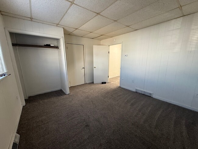 Building Photo - 1807 4th Ave