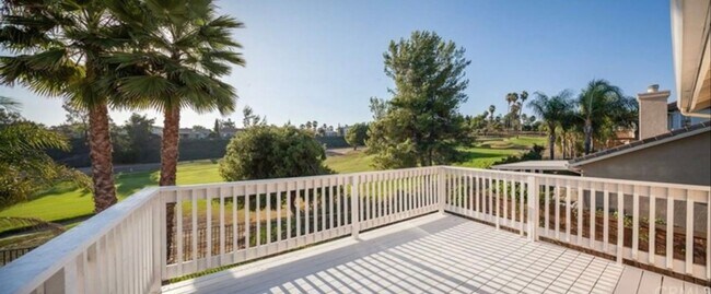 Building Photo - Spacious Temeku Hills 4 Bedroom Home Next to Golf Course with Beautiful Fairway Views
