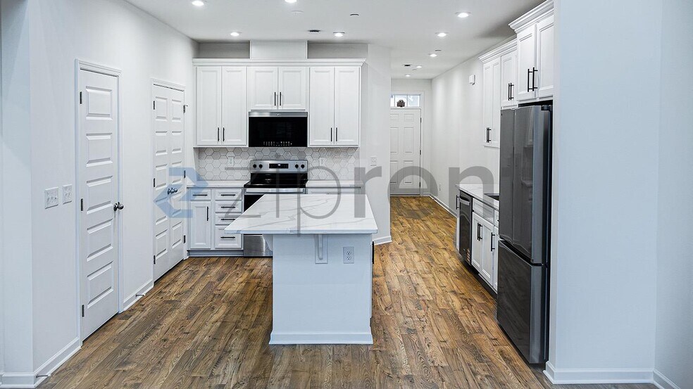 Building Photo - 612 Clb Vw Wy