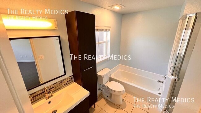 Building Photo - 3977 Journey Ct