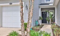 Building Photo - 14014 Sterely Ct S