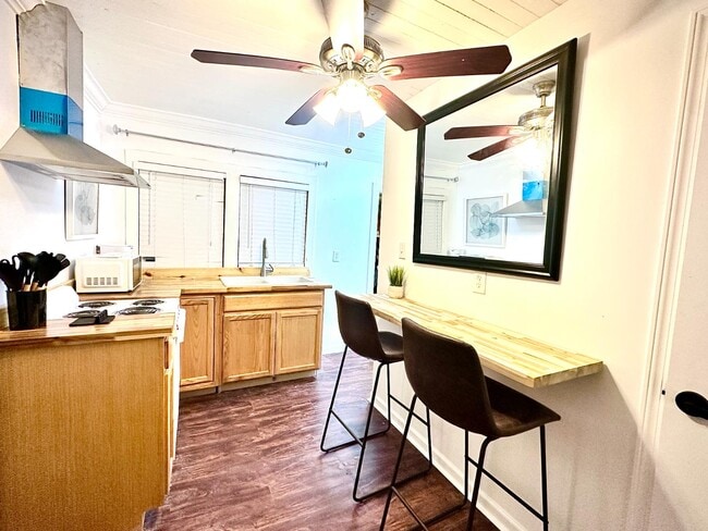 Building Photo - 3760 Addis Ln