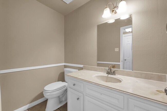 Building Photo - 3519 El James Dr
