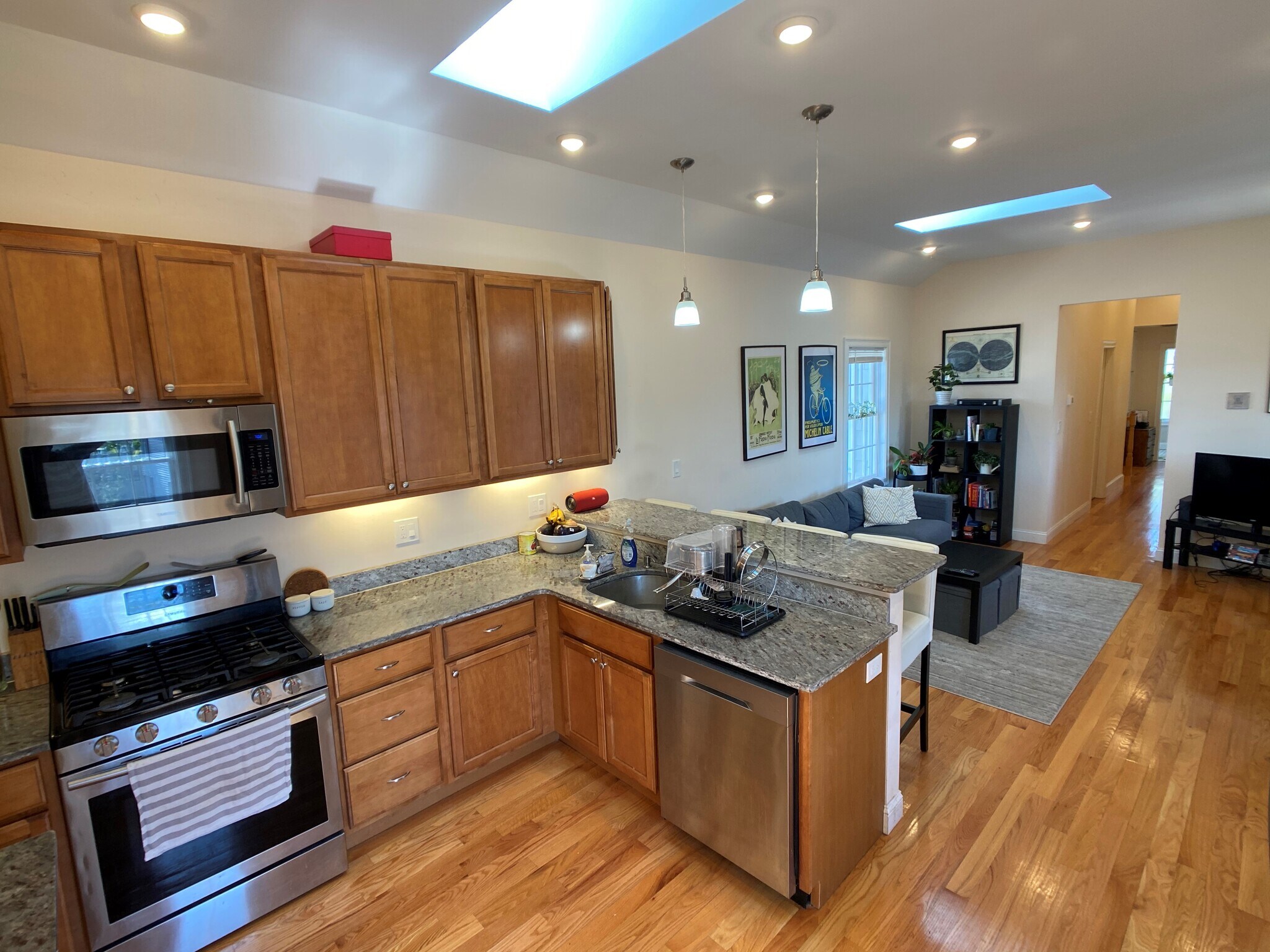 Building Photo - 14 Flint St