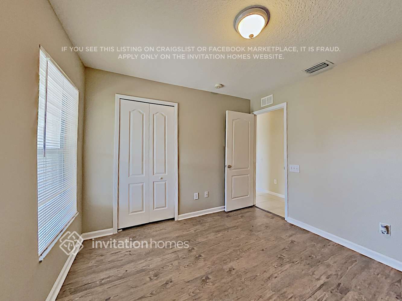 Building Photo - 10218 Hunters Haven Blvd