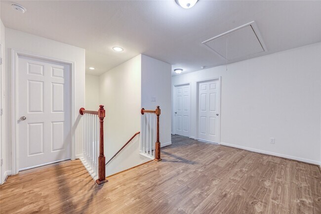 Building Photo - 17021 Wilthorne Gardens Ct