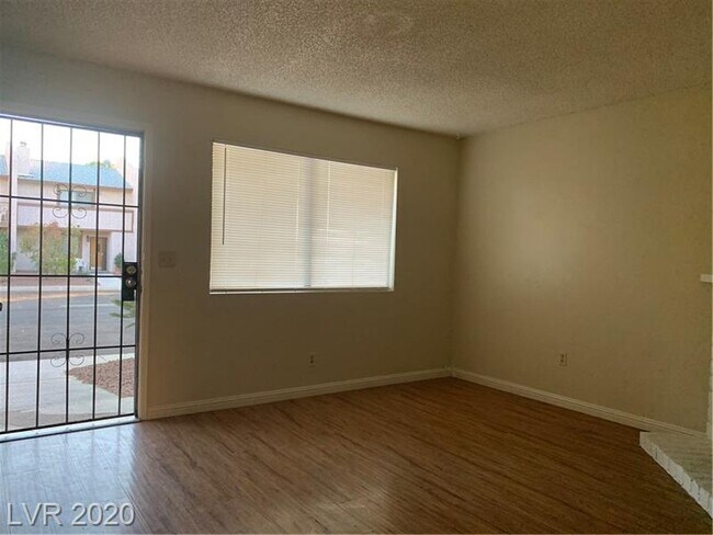 Building Photo - 5266 Lisagayle Ct