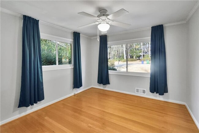 Building Photo - 2301 Echo Hills Cir NE